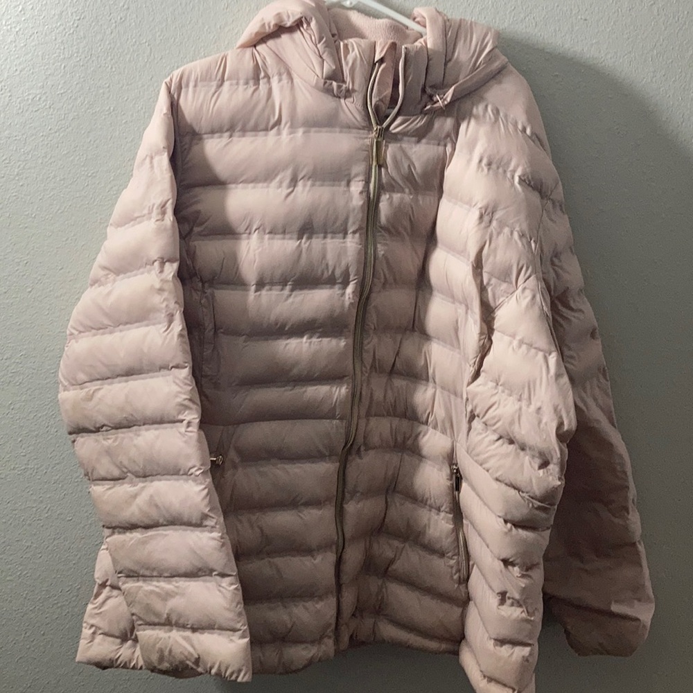Ladies pale pink hooded winter jacket